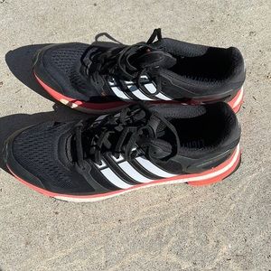 Womens Adidas Lightmotion